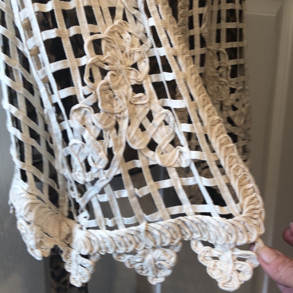 36 Point 5 Kapricho Vest - Picture 4 of 12